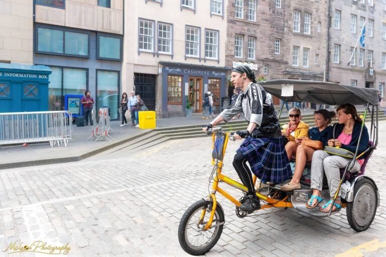 Scottish Pedicab Driver in Kilt on Edinburgh Royal Mile
